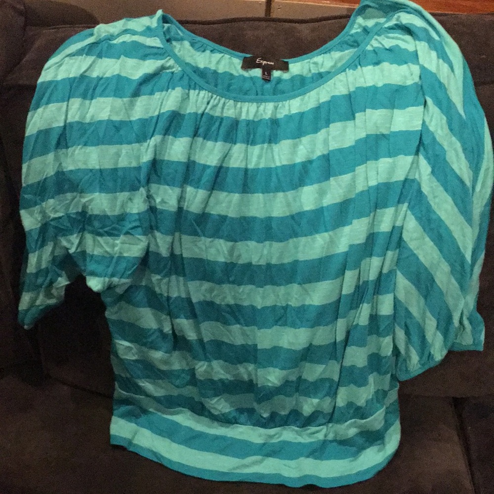 Blue stripped top
